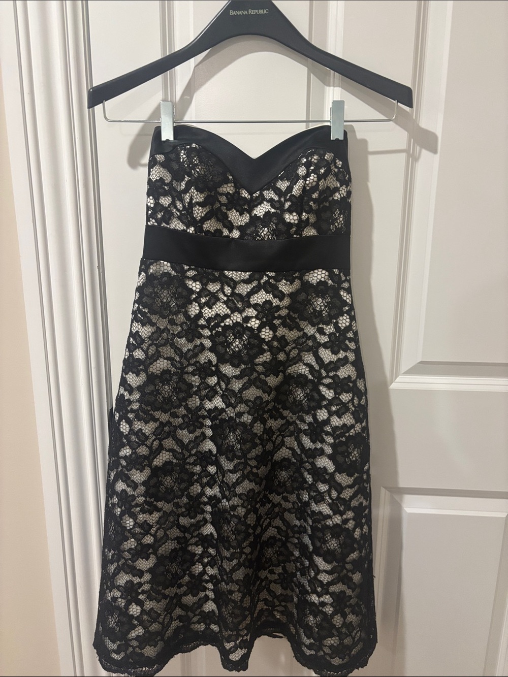 White House Black Market Black Lace Strapless Cocktail Dress